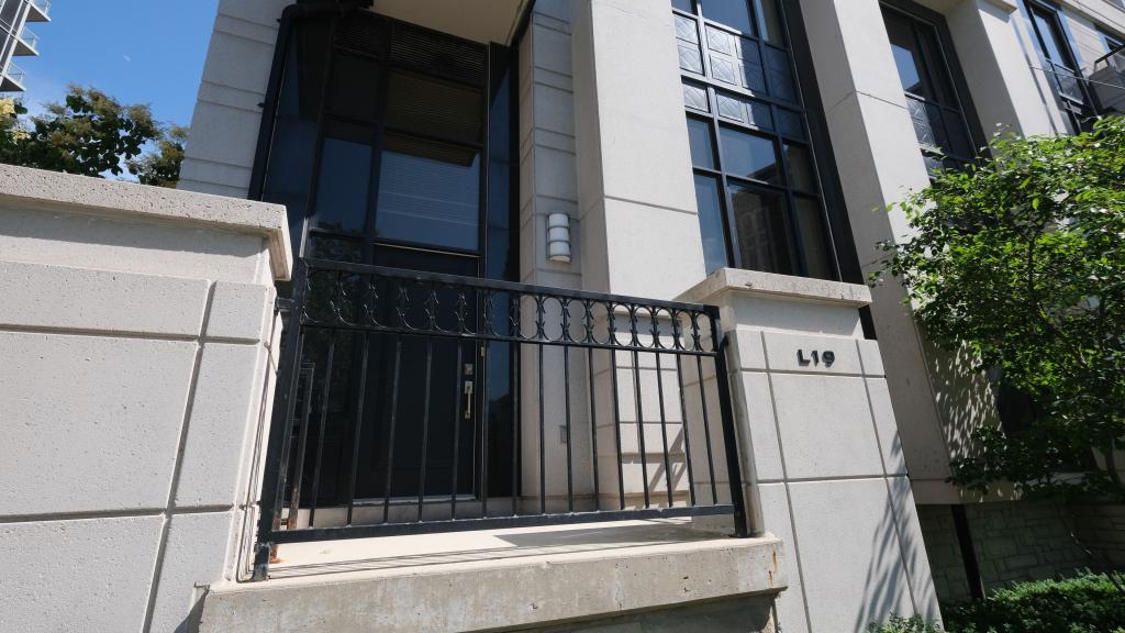 100 Harrison Garden Boulevard