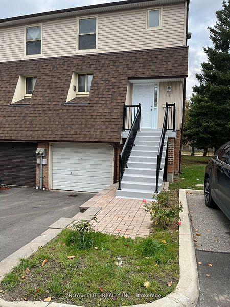 11 Yellow Birch Way
