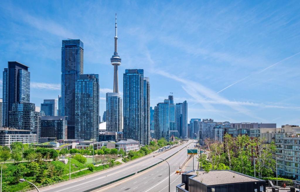 1109-38 Dan Leckie Way, Toronto