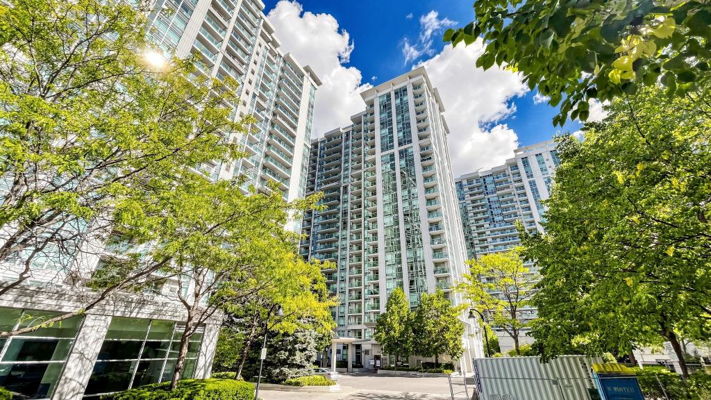 511-35 Bales Avenue, Toronto