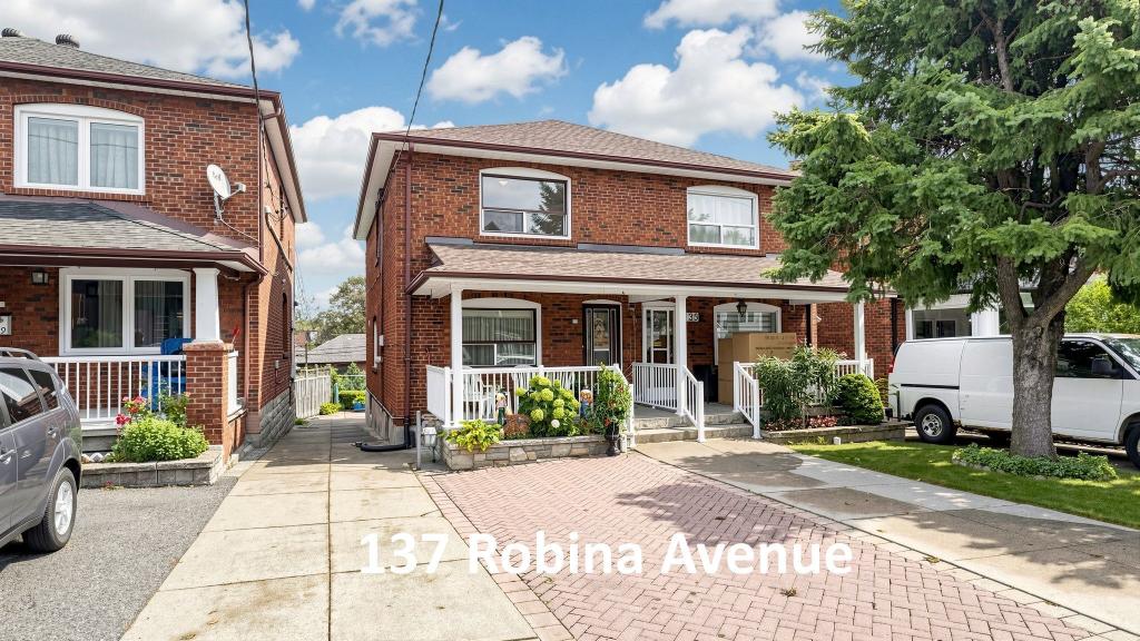 137 Robina Avenue, Toronto
