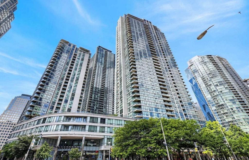 1505-12 Yonge Street, Toronto