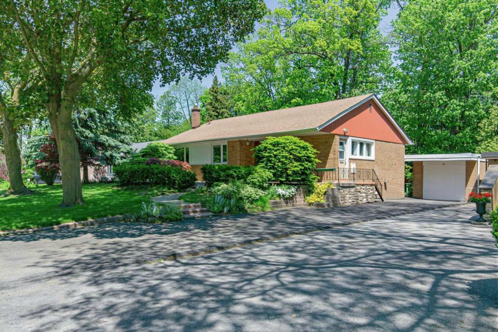 69 Greenland Road, Toronto