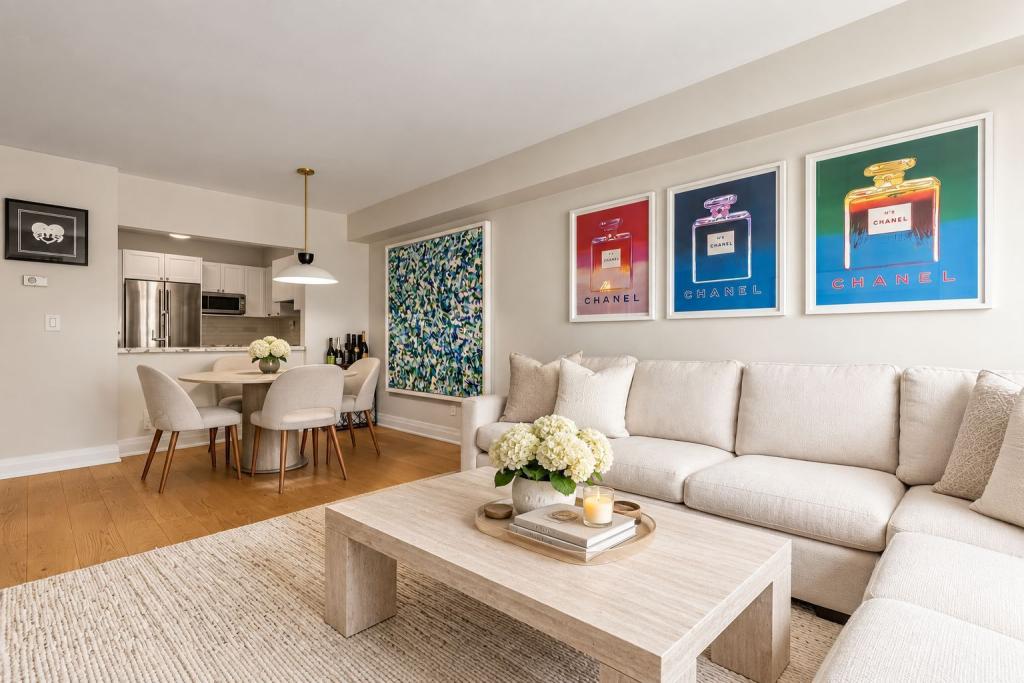 505-1 Balmoral Avenue, Toronto
