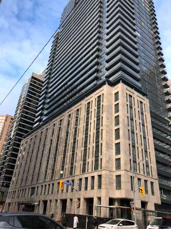 955 Bay Street