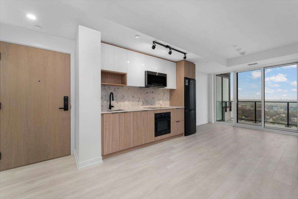 2713-5 Defries Street, Toronto