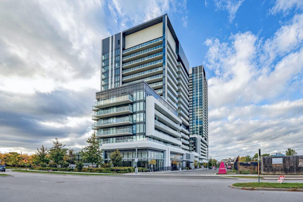 1223-20 O'Neill Road, Toronto