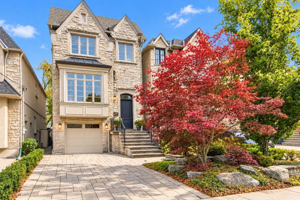 117 Glengarry Avenue, Toronto