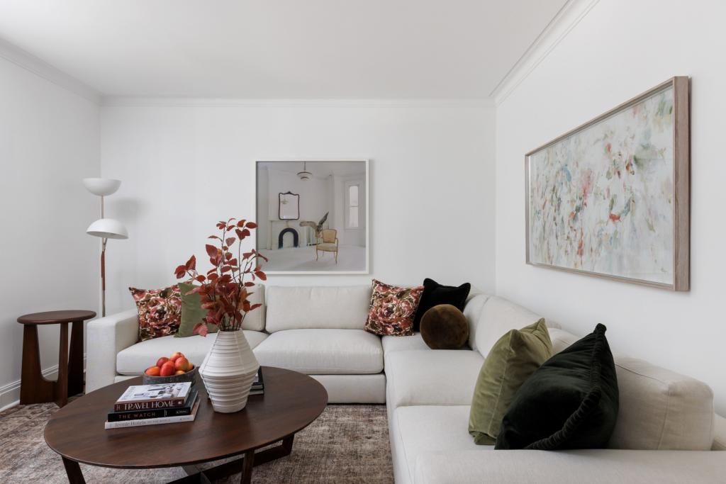 128 Leacrest Road, Toronto