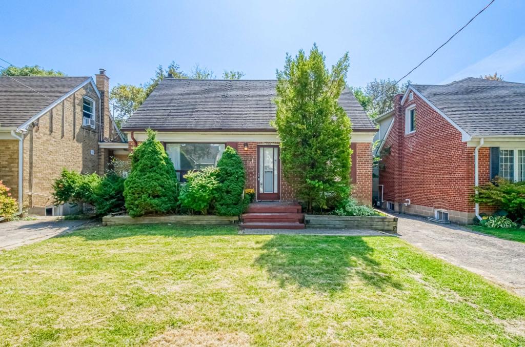 109 Norton Avenue