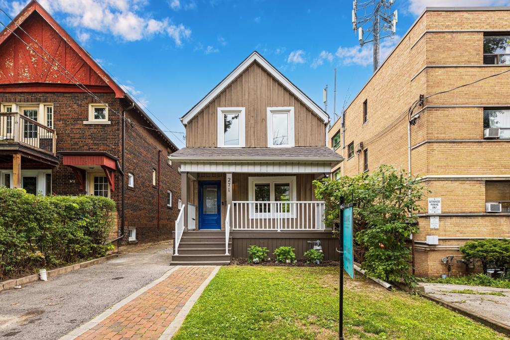 271 St Clair Avenue East