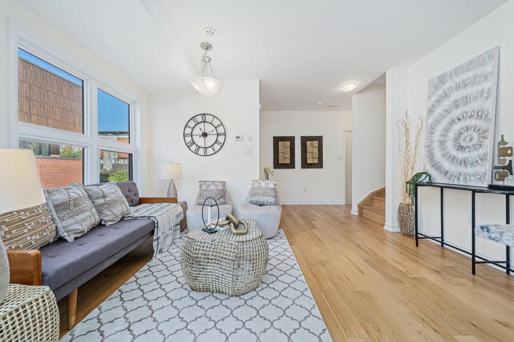28 Curlew Drive