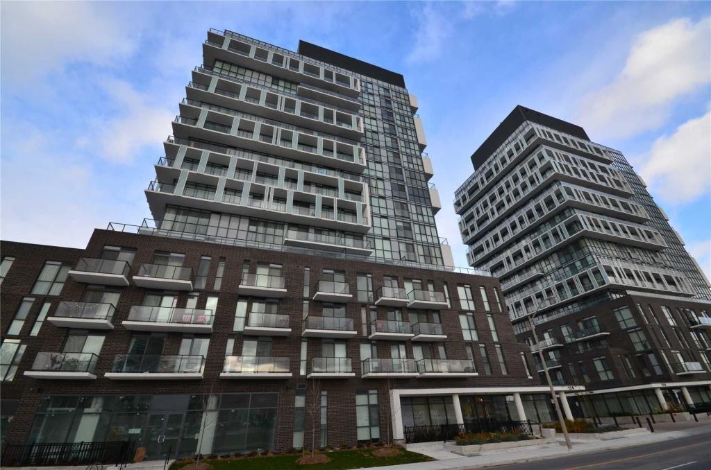 128 Fairview Mall Drive