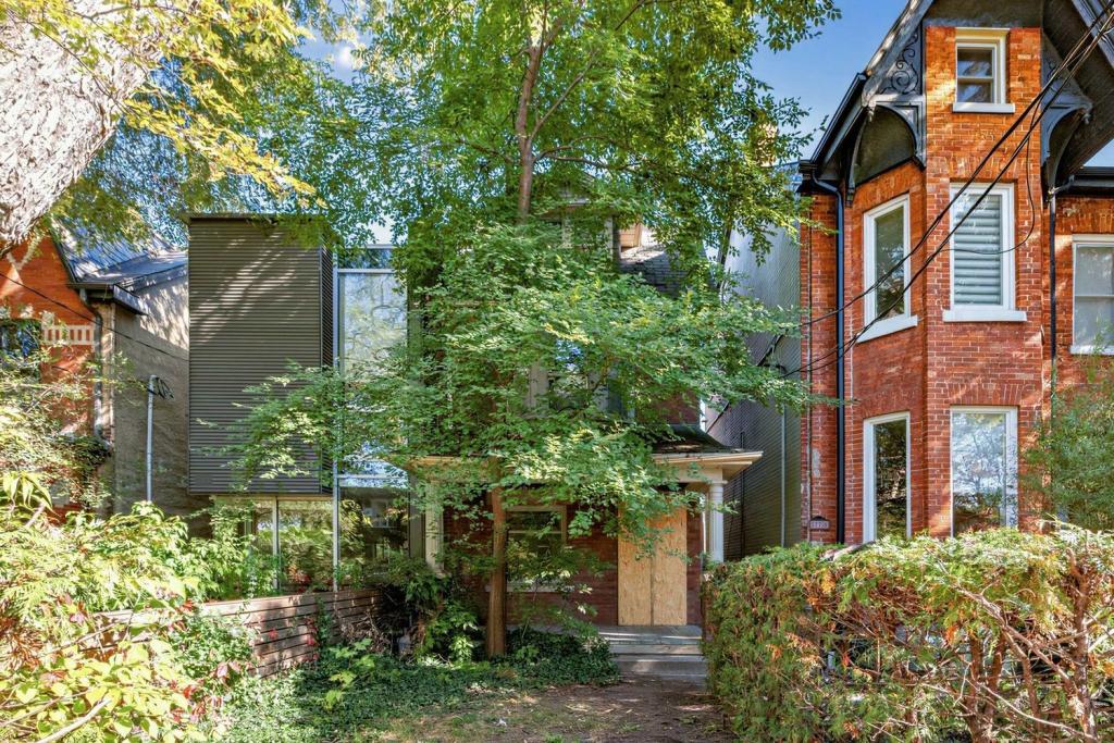 279 Brunswick Avenue, Toronto