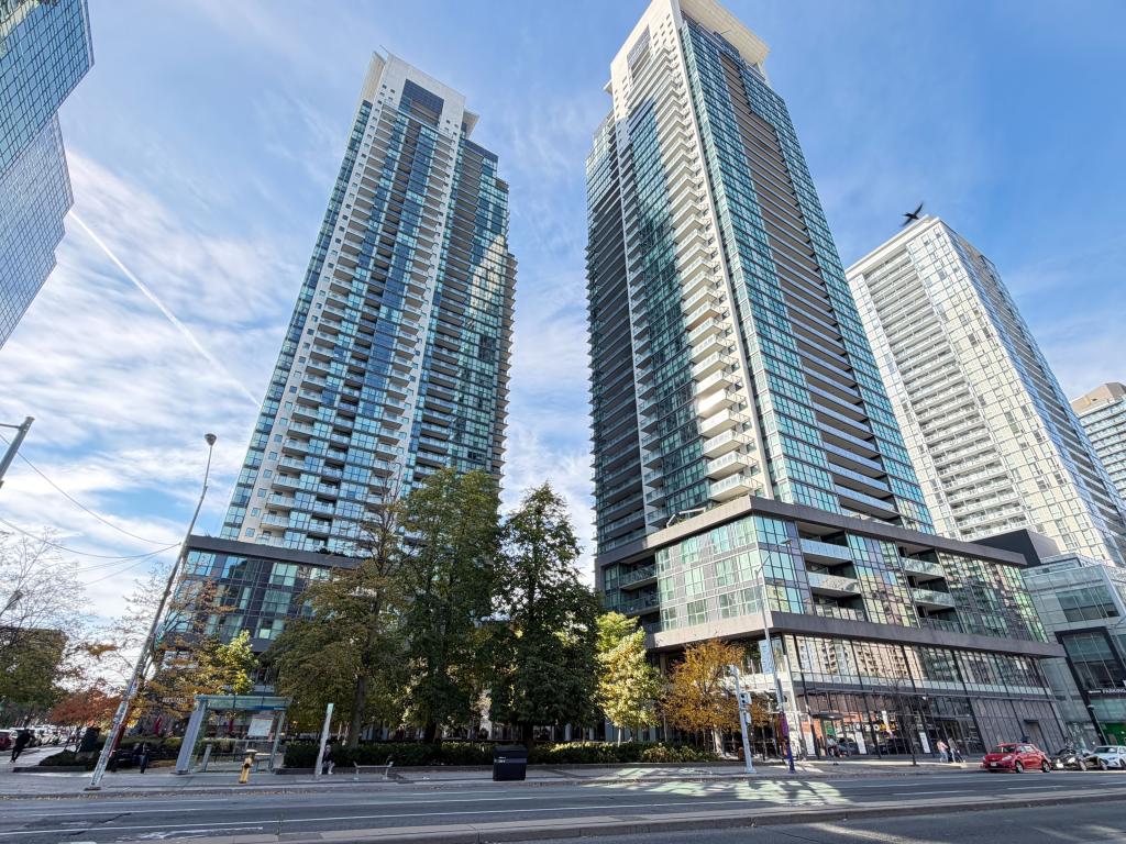 5162 Yonge Street