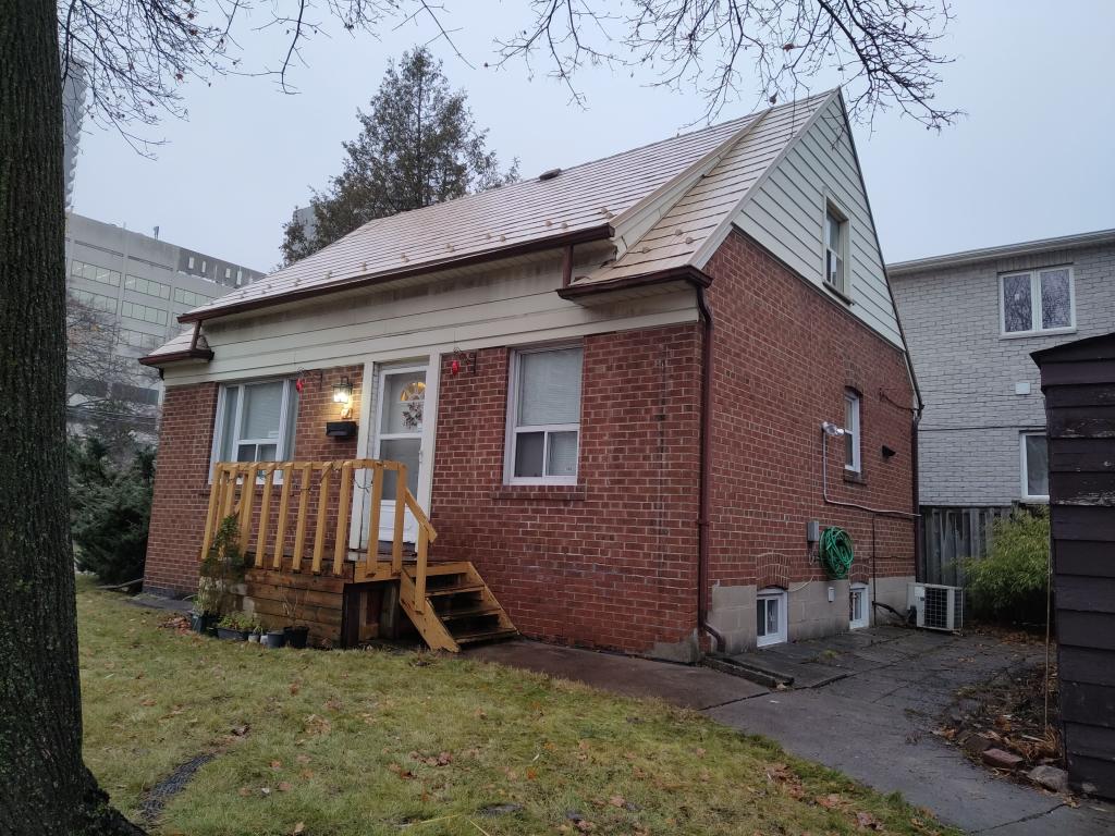 17 Bonnington Place