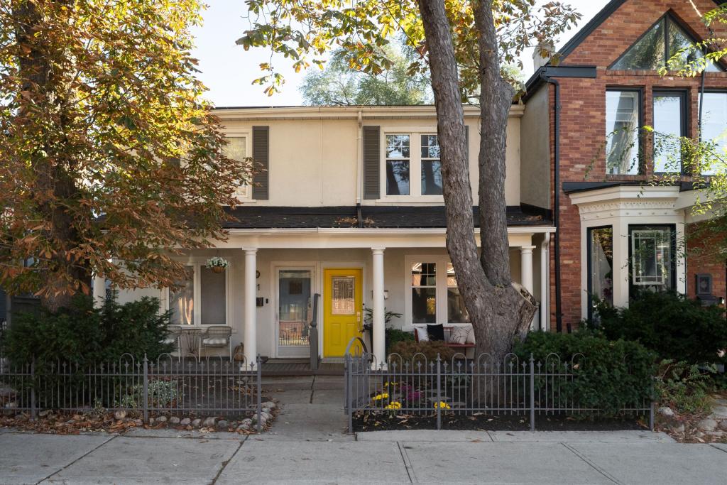 19 Palmerston Avenue