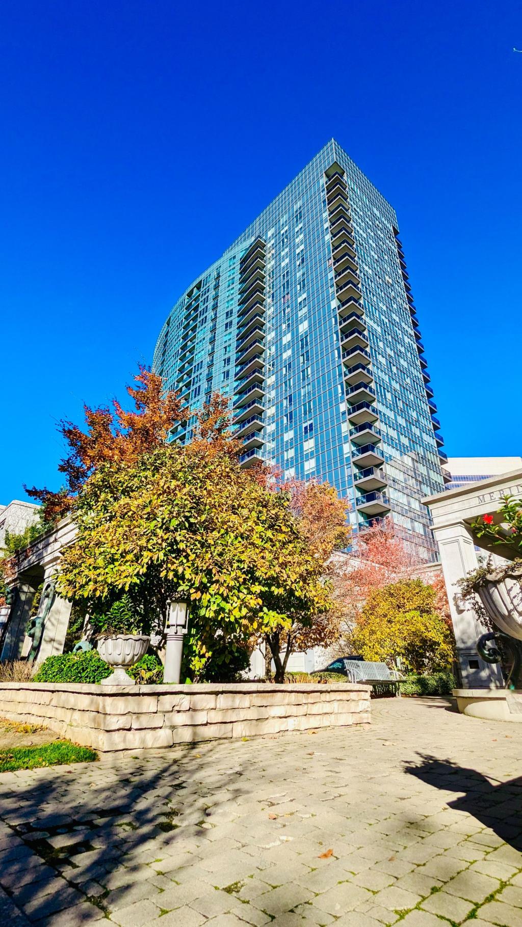 25 Greenview Avenue