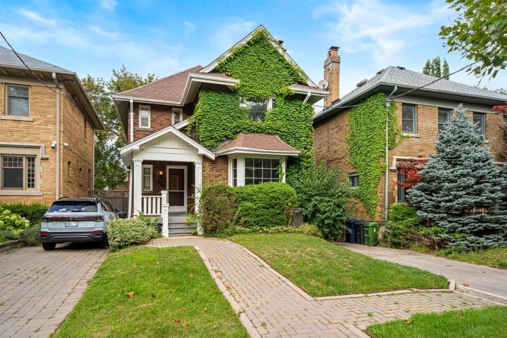 48 Chatsworth Drive, Toronto
