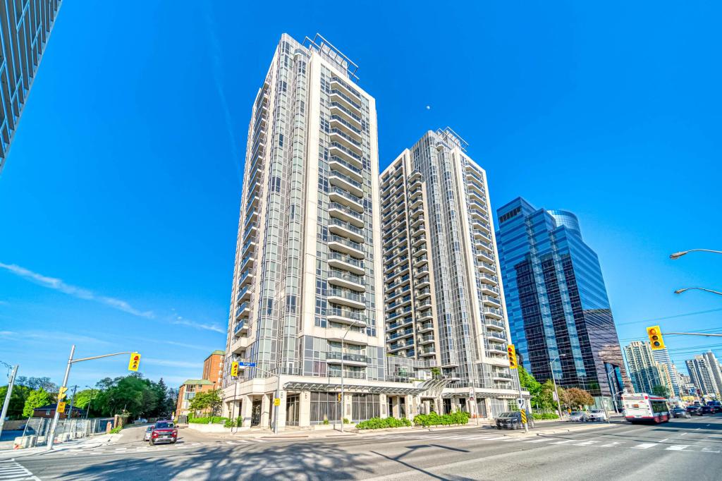 5793 Yonge Street