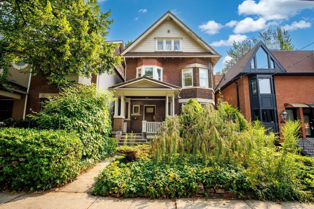 197 De Grassi Street, Toronto