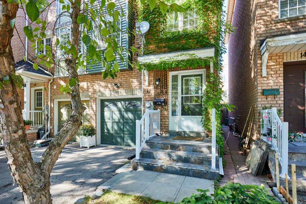 12 Blair Street, Toronto