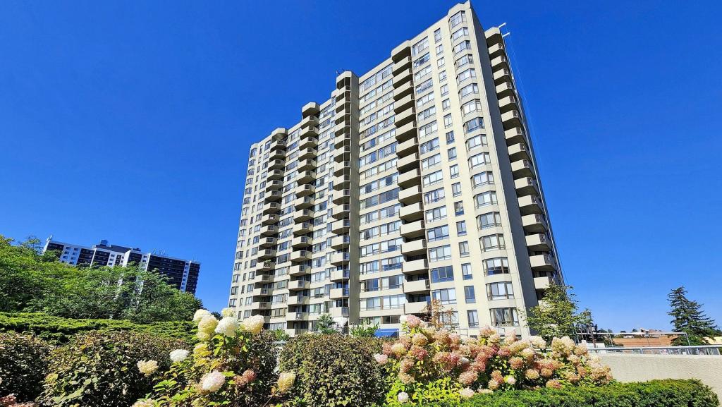 -275 Bamburgh Circle