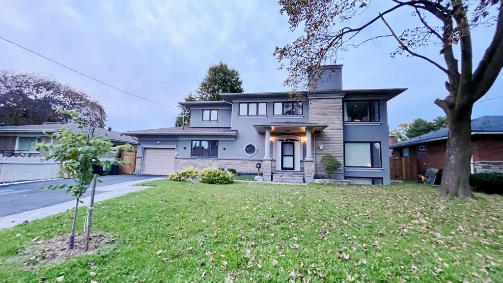 30 Meadowacres Drive, Toronto