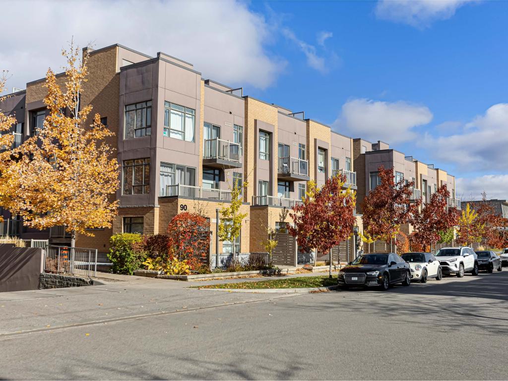 90 Orchid Place Drive