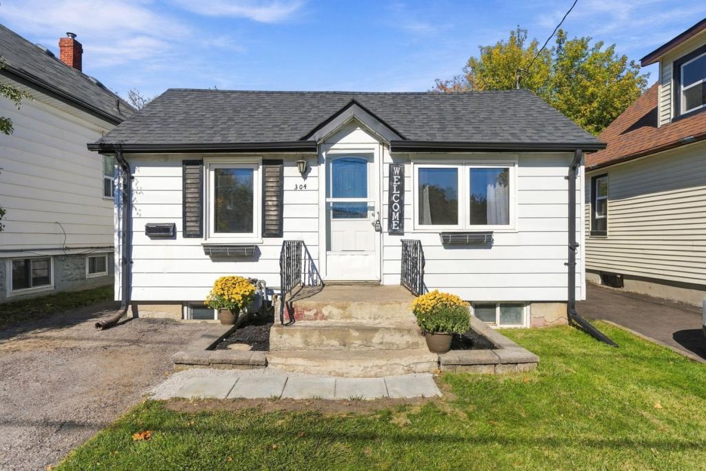 304 Pine Avenue, Oshawa