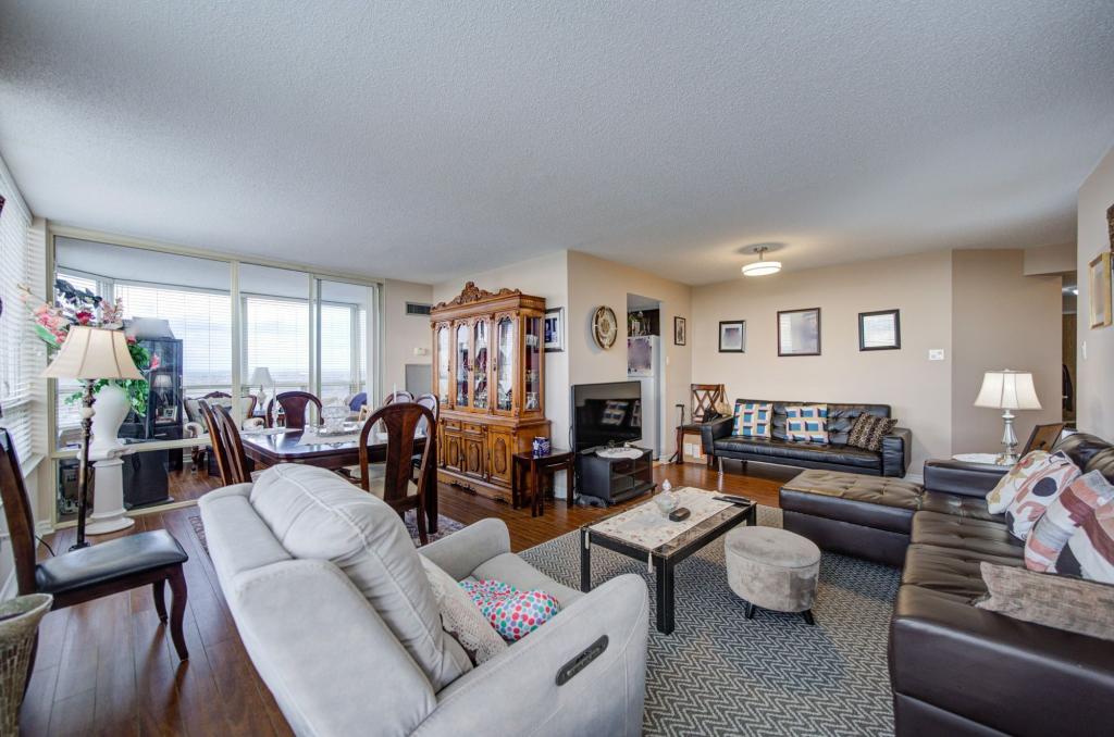300 Alton Towers Circle