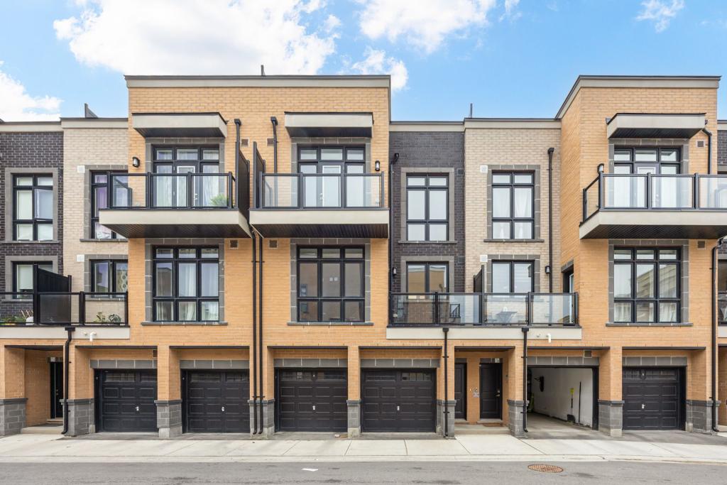 3-7 Phelps Lane, Richmond Hill