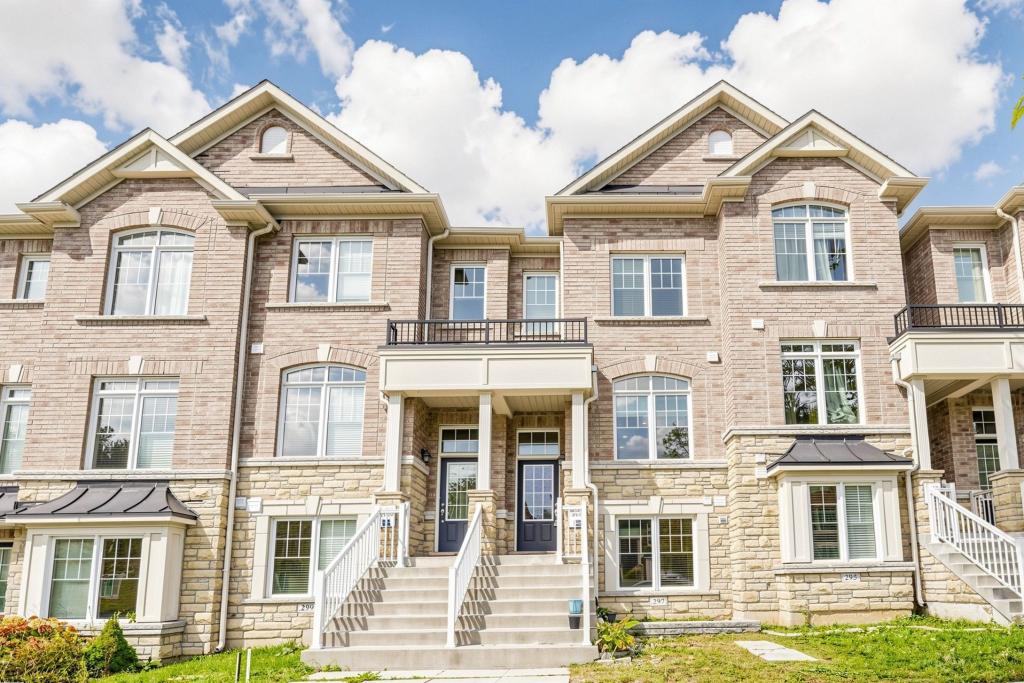 297 Delray Drive, Markham