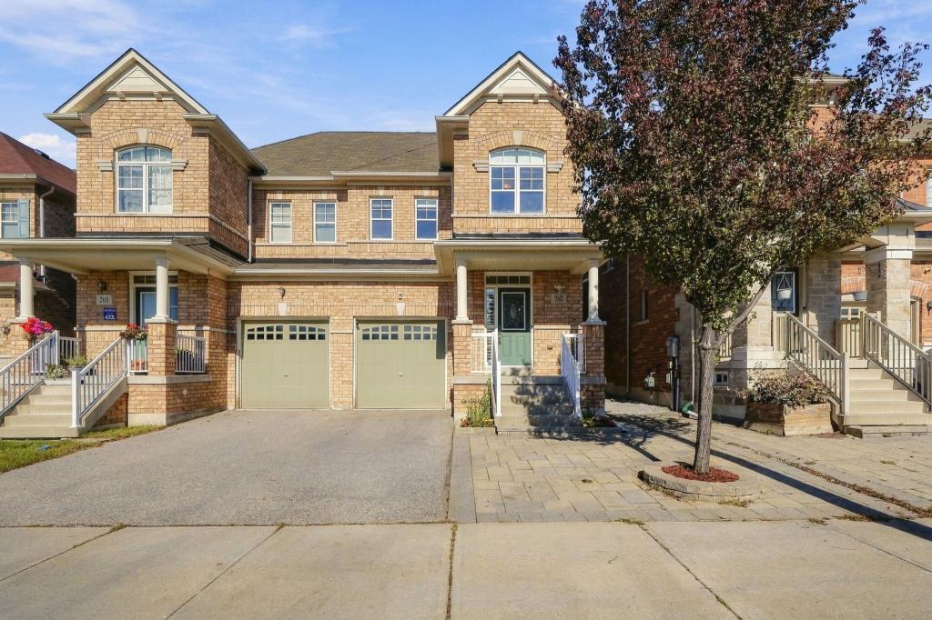 262 Wilfred Murison Avenue