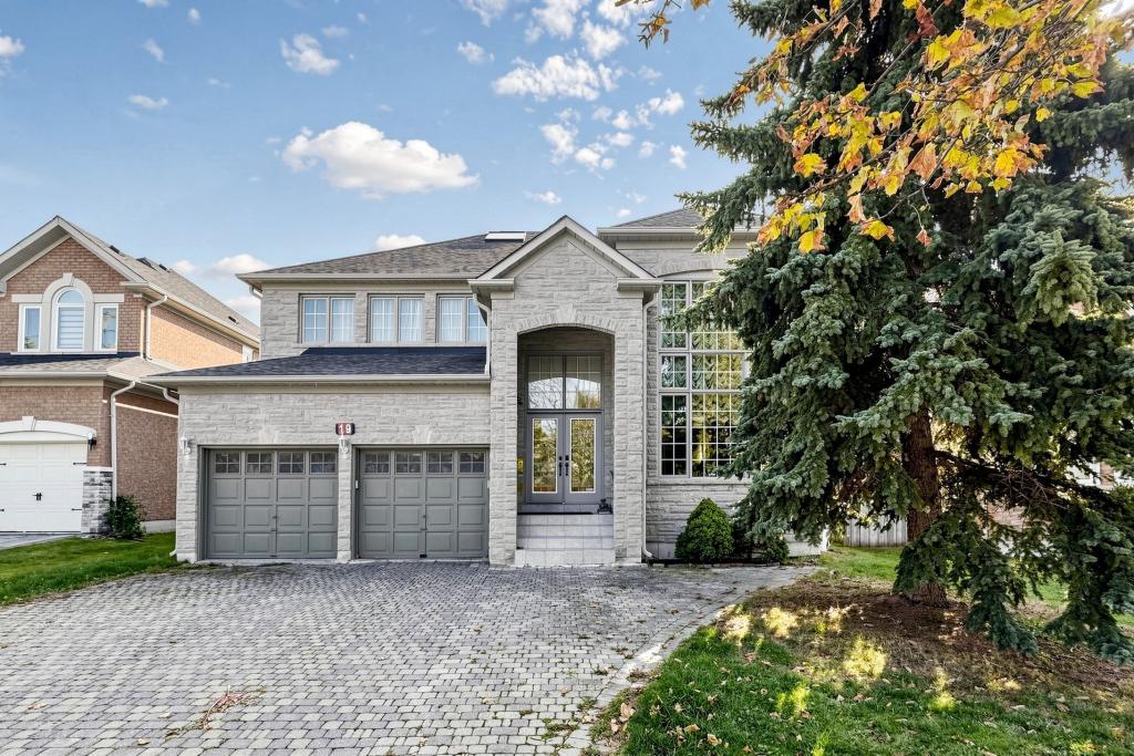 19 Edenbrook Crescent
