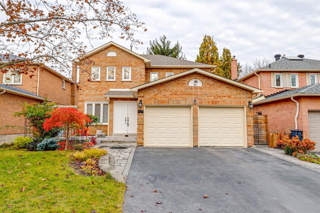 173 Adrian Crescent