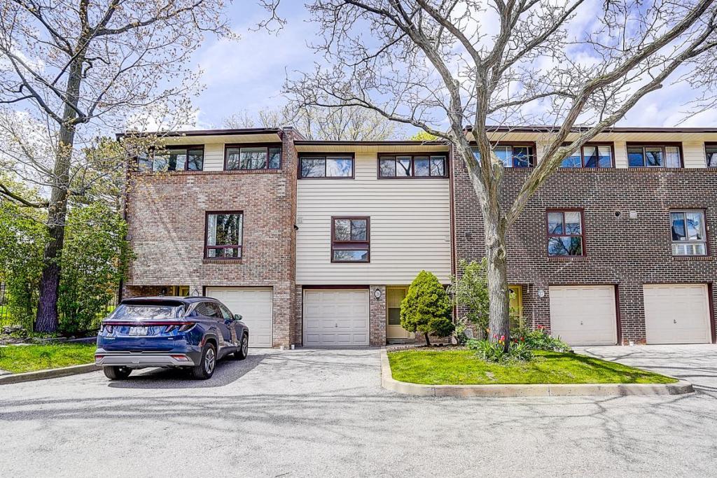 26-2020 South Millway, Mississauga