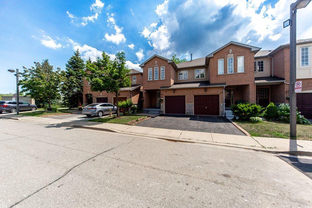46-7115 Rexwood Road, Mississauga