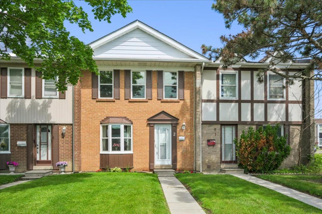2-1020 Central Park Drive, Brampton