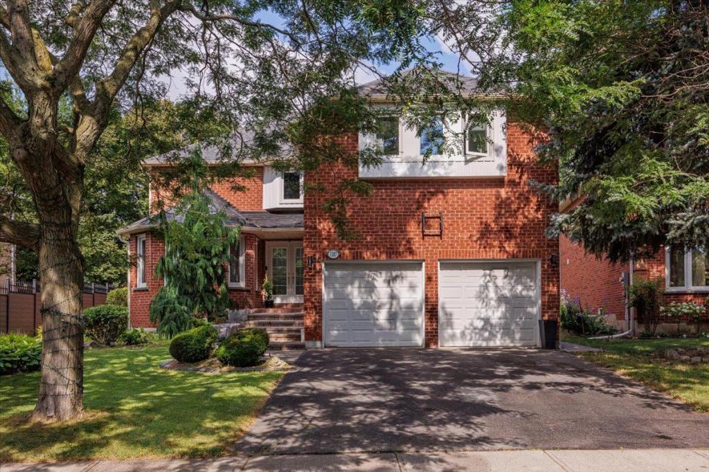 1207 Dogwood Crescent, Oakville