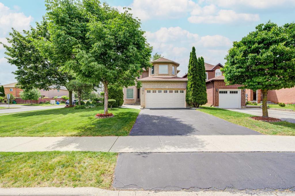2 Banner Road, Brampton