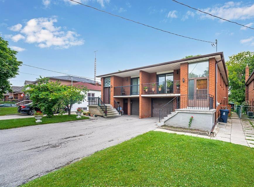 6 Privet Road, Toronto
