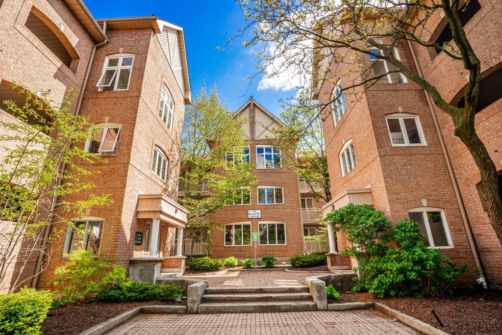 159-85 Bristol Road, Mississauga