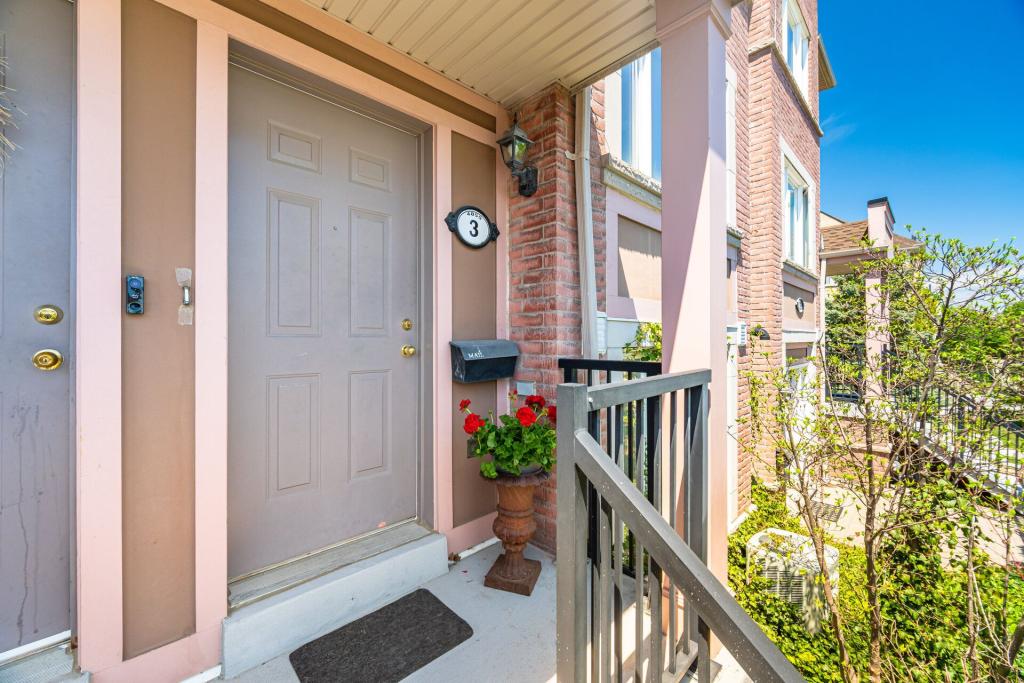 3-4855 Half Moon Grove, Mississauga
