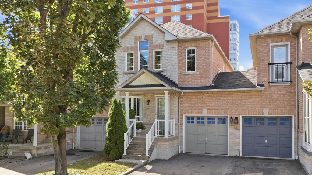 4818 James Austin Drive, Mississauga