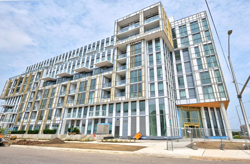 1005 Dundas Street East