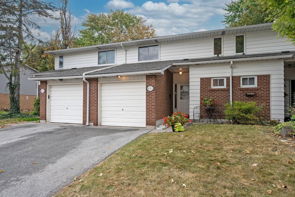 2-473 Woodview Road, Burlington