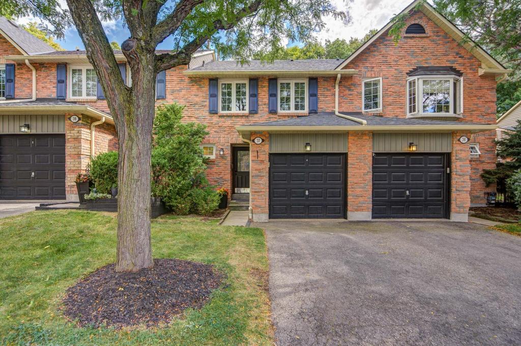 37-2766 Folkway Drive, Mississauga