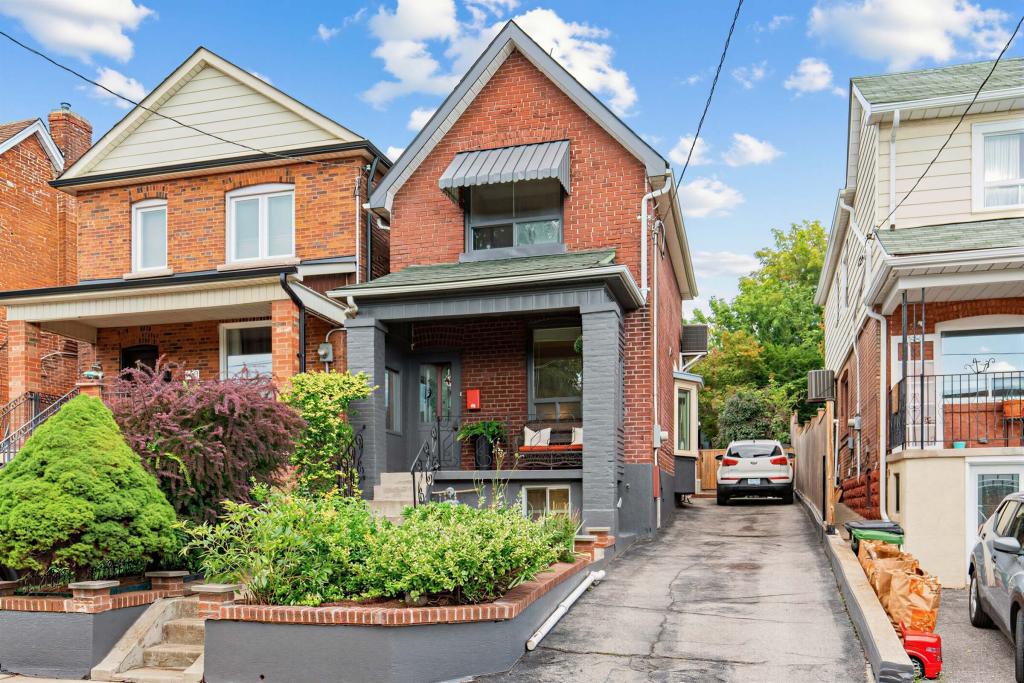 211 Blackthorn Avenue, Toronto