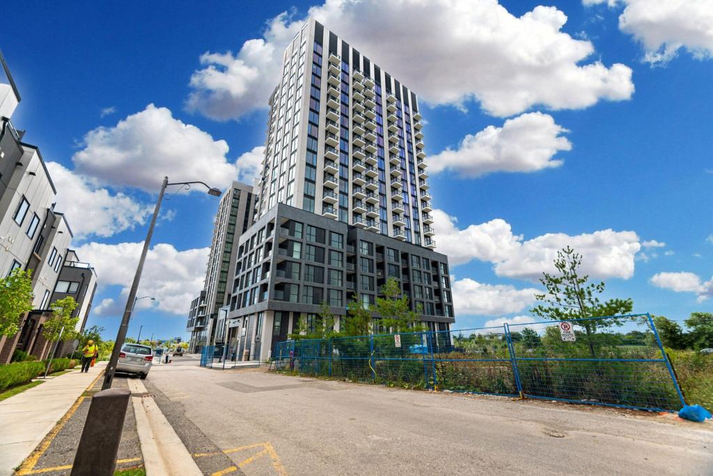 1509-3079 Trafalgar Road, Oakville